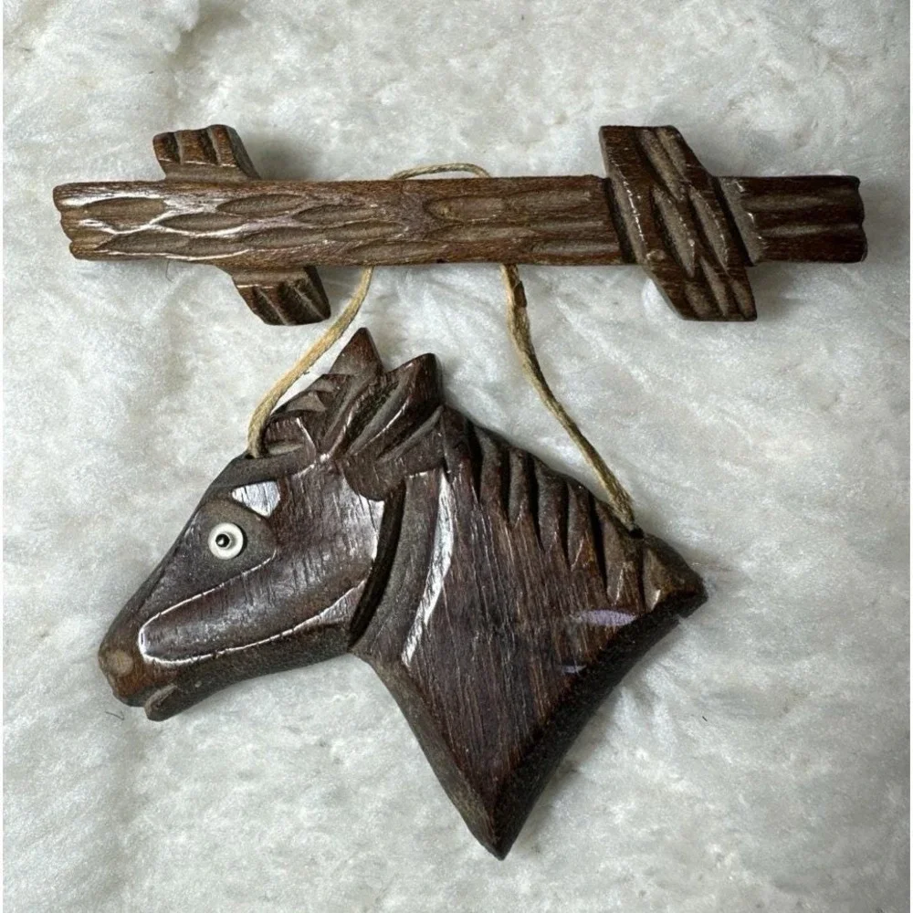 Vintage Carved Wooden Horse Head Equestrian Brooch Pin w. leather reins 2.5
